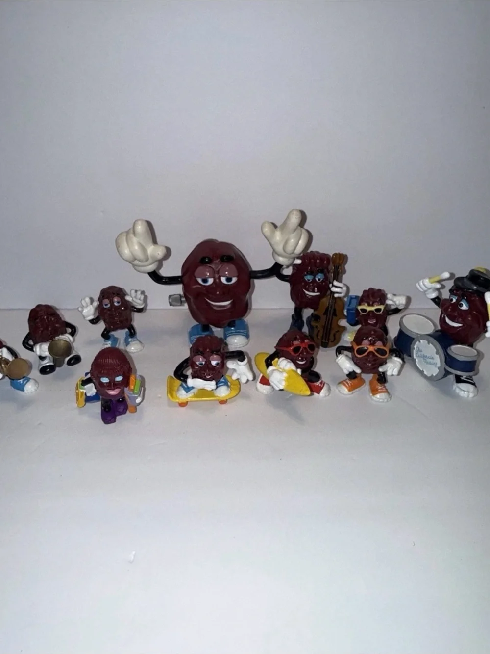 California Raisins Multicolor Advertising Figurine Lot Fruit & Raisins Theme